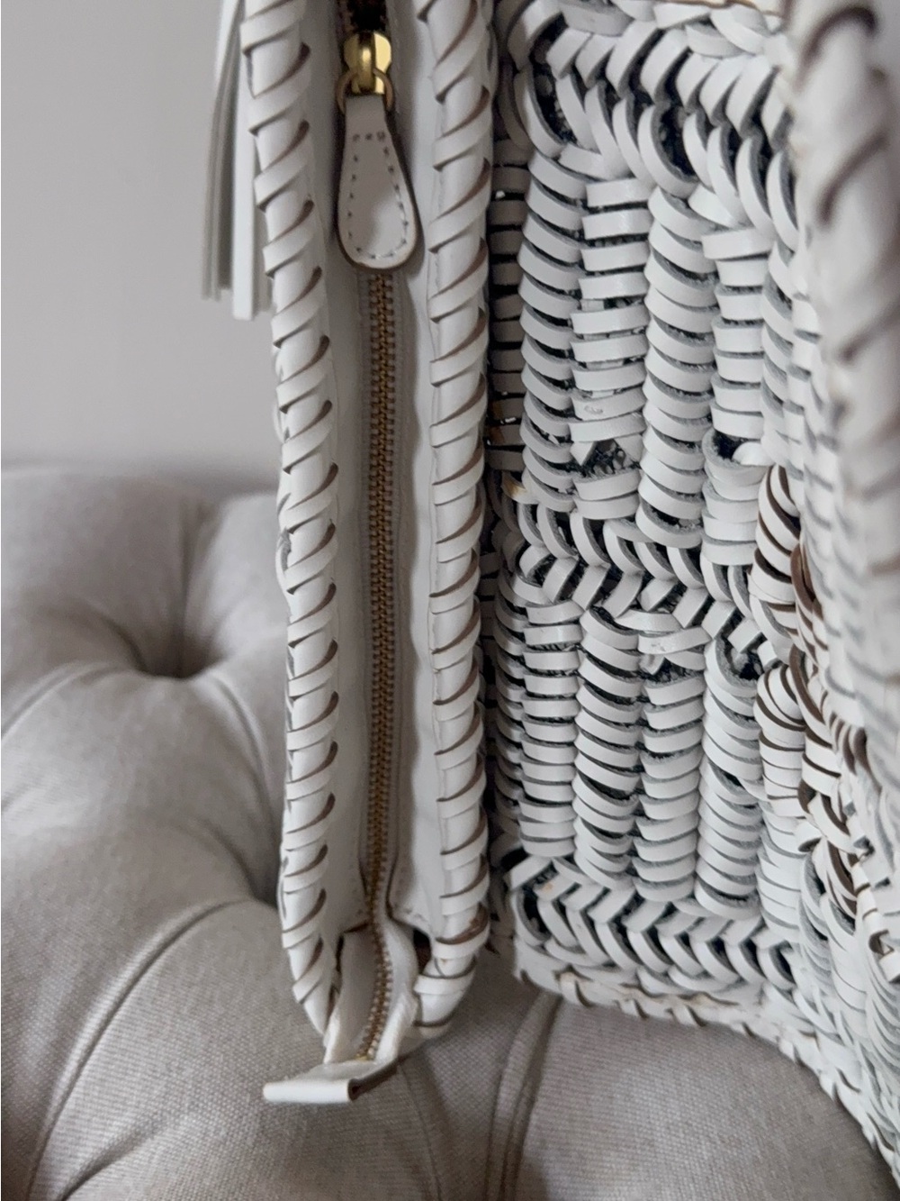 Anya Hindmarch Chalk White Neeson Woven Leather Flap Clutch Tassel Bag - Picture 10 of 13